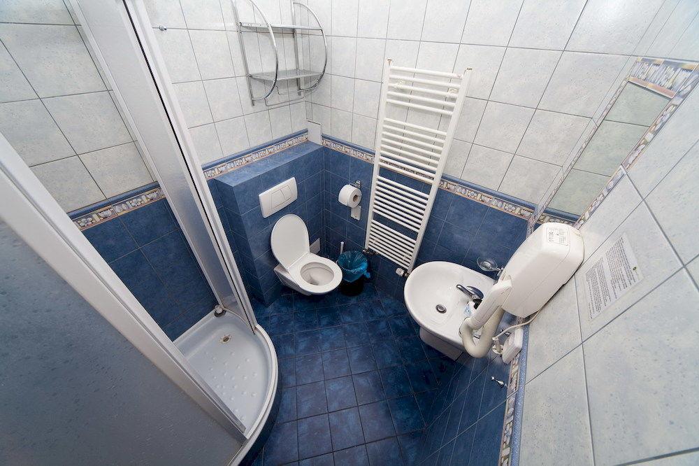 Hostel Mango Прага Екстериор снимка