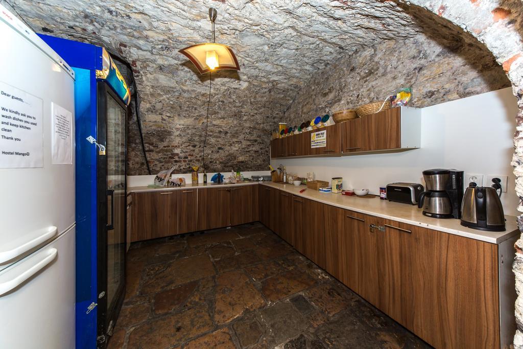 Hostel Mango Прага Екстериор снимка